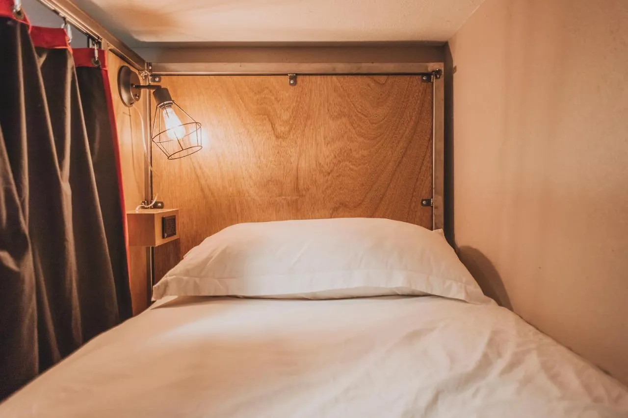 Ember Hostel Denver